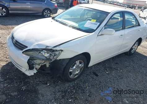 2003 Toyota Camry Le из США, поврежденный, VIN 4T1BE32K93U205903